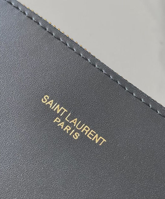 Saint Laurent Le 37 In Shiny Leather Black